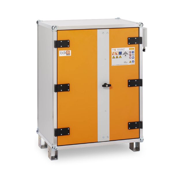 Szafa zabezpieczająca Topserw BATT M, ładowanie akumulatorów, 230V, 3 półki, 18 gniazd, nóżki, Premium Plus 8/10, (VDMA 24994)