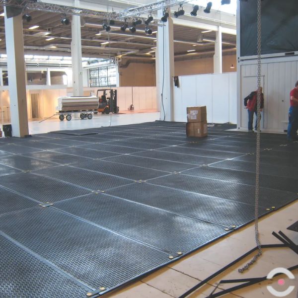 Płyta drogowa VersaMat – mata jezdna dla średnich obciążeń do 120 t, 1220*2440 mm