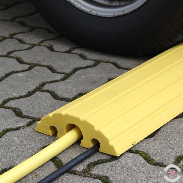 Osłona kabli i przewodów, zamknięta D*S*W 1500*210*65 mm, żółty