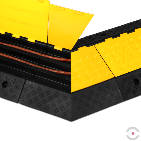 Osłona kabla z otwieraną pokrywą, 45° lewa, 3 przejścia