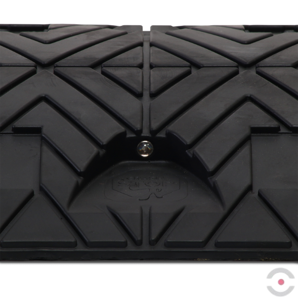 Próg zwalniający 50 mm, element środkowy, czarny