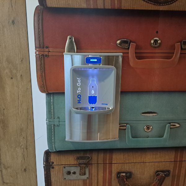 Dystrybutor wody pitnej Zdrojownia BF 16-BCD, naścienny, sensor, licznik