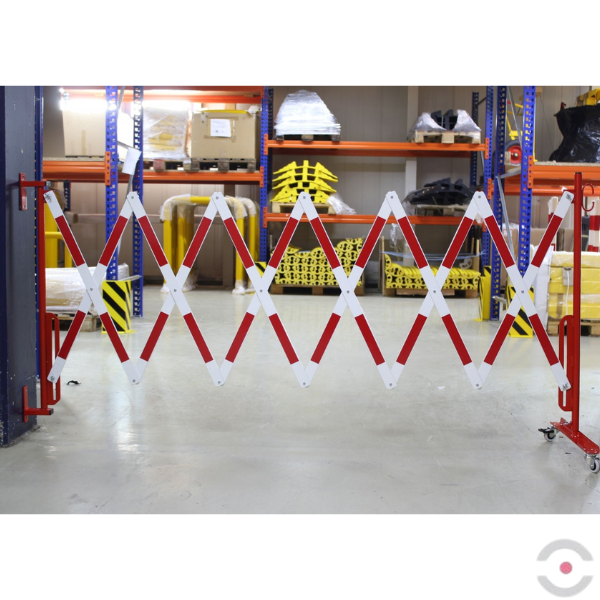 Bariera nożycowa, dł. 4000 mm, ścienna, kółka, czerwony/biały