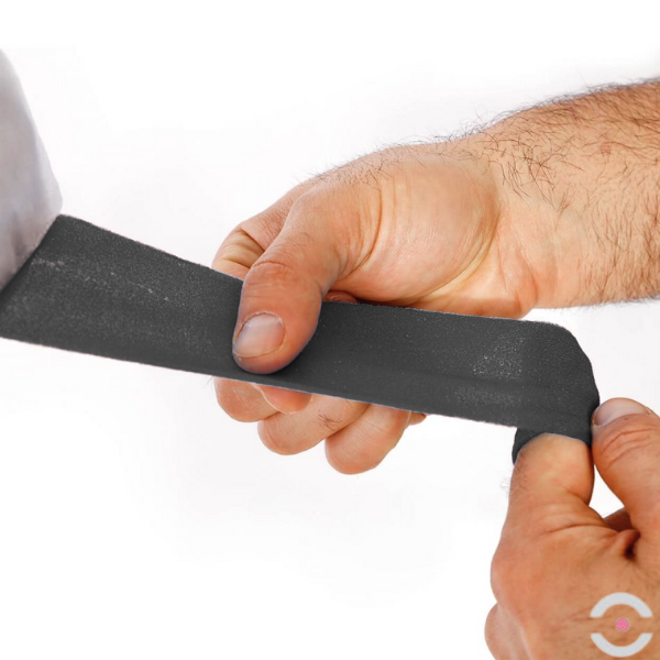 Samoprzylepny bandaż QuickSoft 5,5 x 5 m, czarny, 2 sztuki