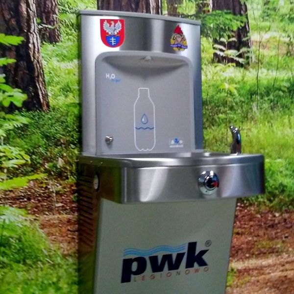 Stacja wody pitnej Zdrojownia A171-BF11, źródełko/dystrybutor, przyciski uruchamiające