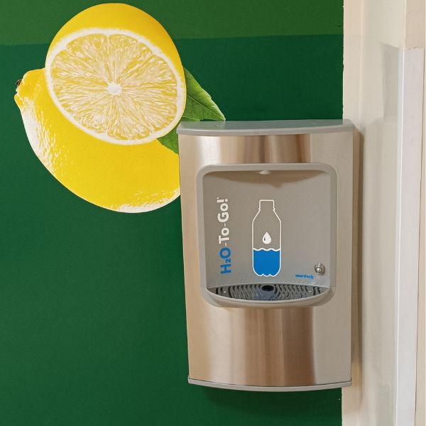 Dystrybutor wody pitnej Zdrojownia BF 15, naścienny, przycisk uruchamiający