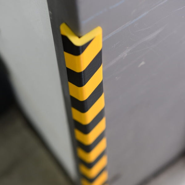 Elastyczny profil ostrzegawczo-ochronny Knuffi, typ H+, żółty/czarny, odblaskowy, 1000 mm