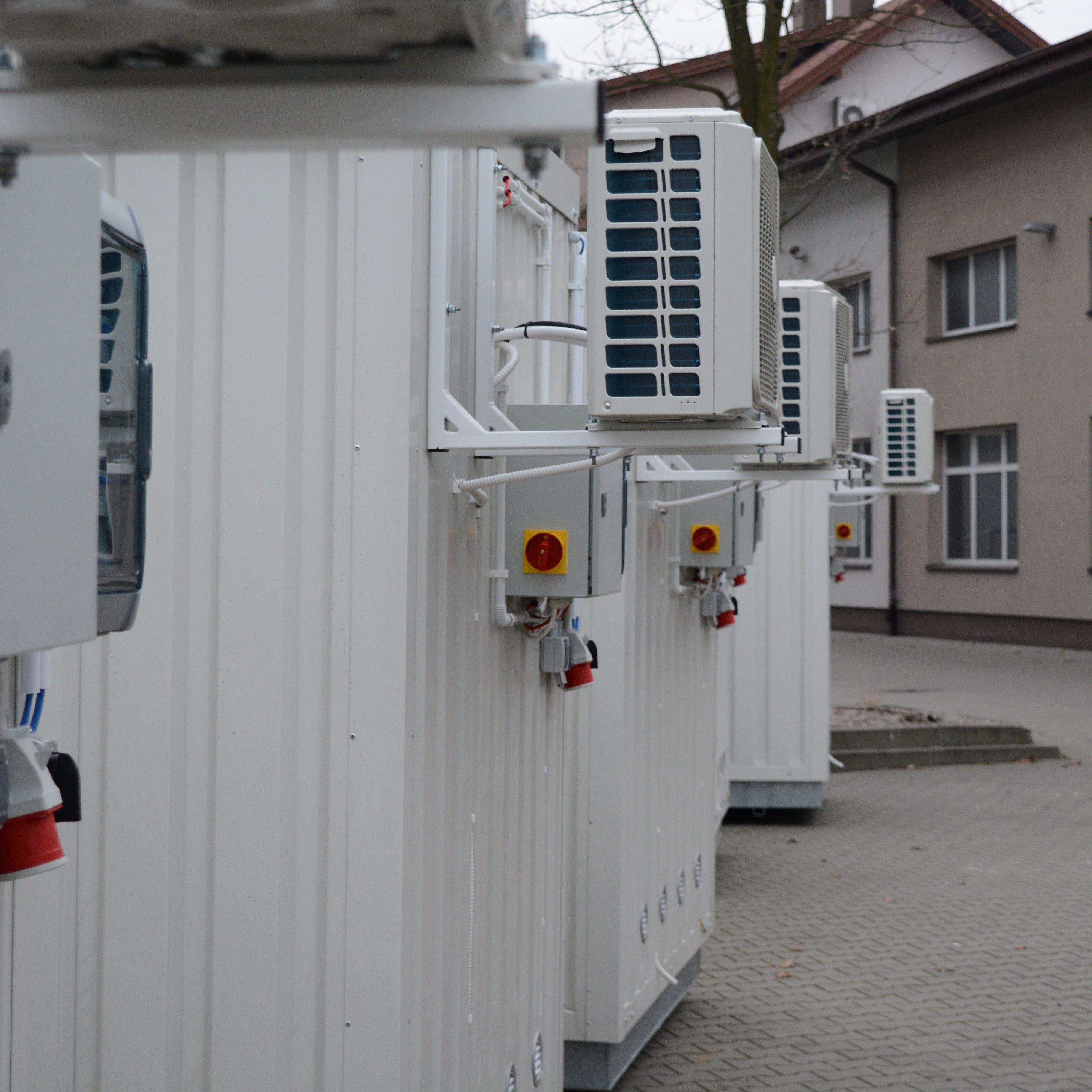 Magazyn chemiczny izolowany Topserw SLT 4*3, S*G*W 4075*2875*2400 mm, galwanizowany, jednomodułowy