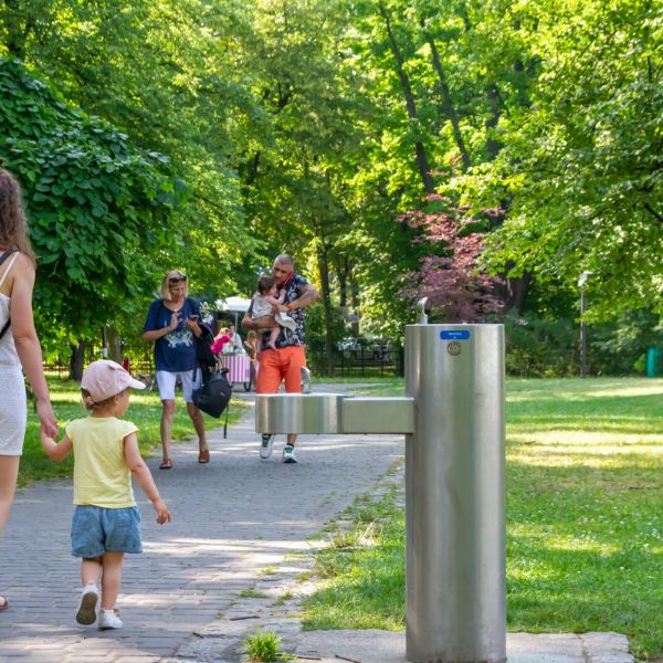 Zdrój wody pitnej Zdrojownia GRM, 2*misa okrągła