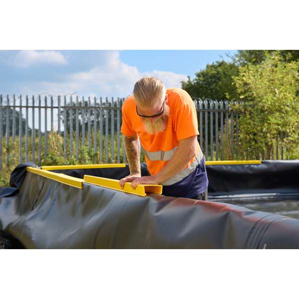 Zbiornik przeciwrozlewowy, modułowy Topserw, ściana, żółty, WALL