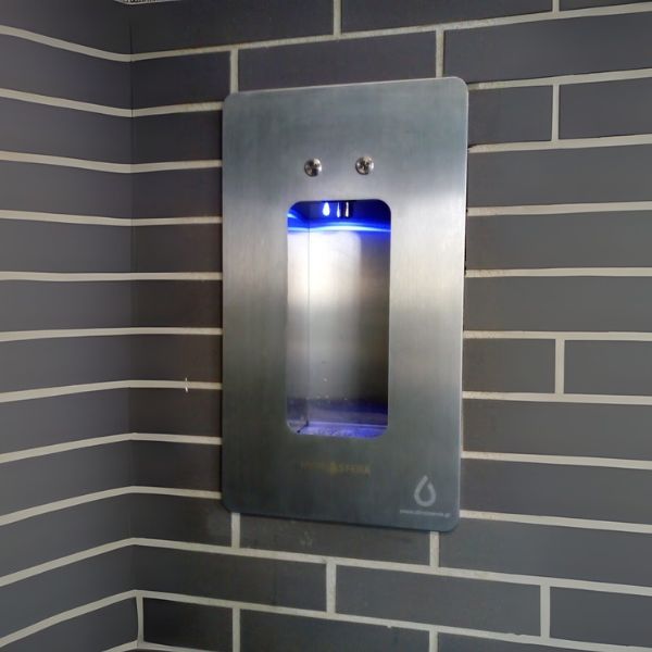 Dystrybutor wody pitnej Zdrojownia WALL INCASSO 2P COLD/FIZZ, wnękowy