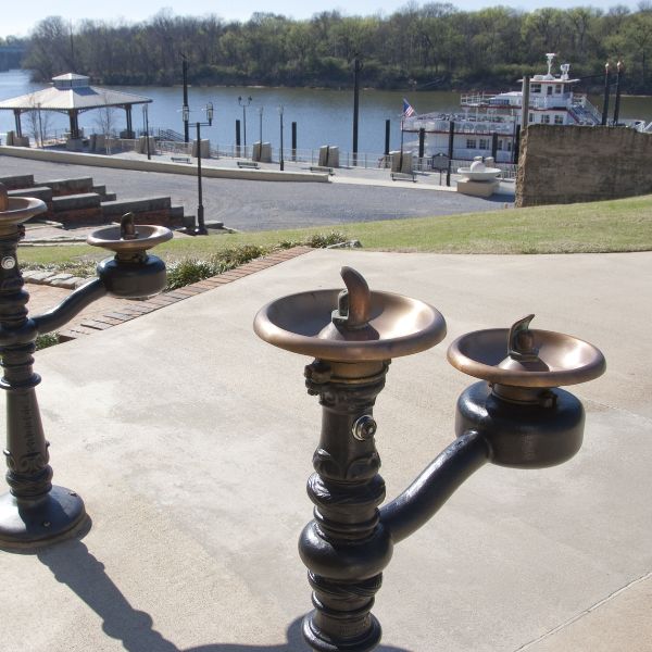 Zdrój wody pitnej Zdrojownia M-C76B, 2*misa okrągła, stylizowany, ADA