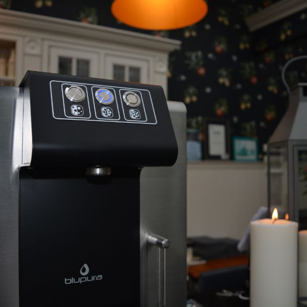 Dystrybutor wody pitnej Zdrojownia BLUSoda 30 Fizz, woda gazowana, chłodzona