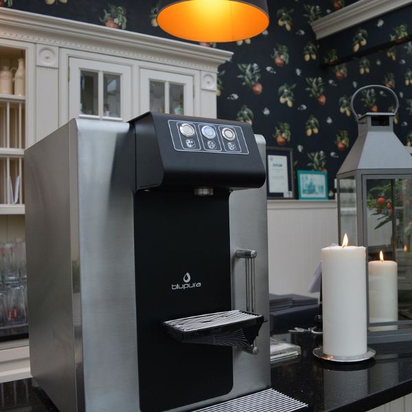 Dystrybutor wody pitnej Zdrojownia BLUSoda 30 Fizz, woda gazowana, chłodzona