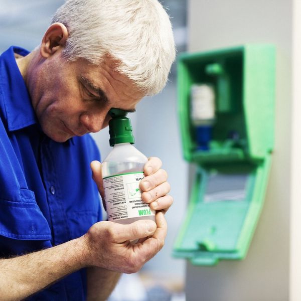 Roztwór do płukania oka Plum, kwas, zasada, butelka 200 ml, bufor fosforanowy 4,9%