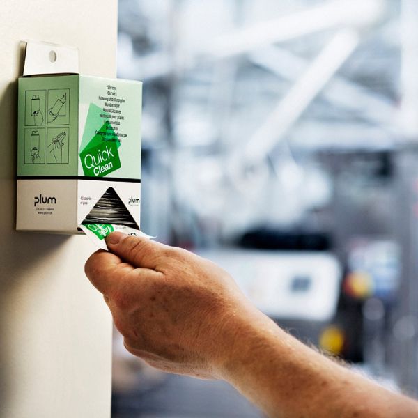 Dozownik chusteczek odkażających Plum QuickClean, ścienny, 40 szt.