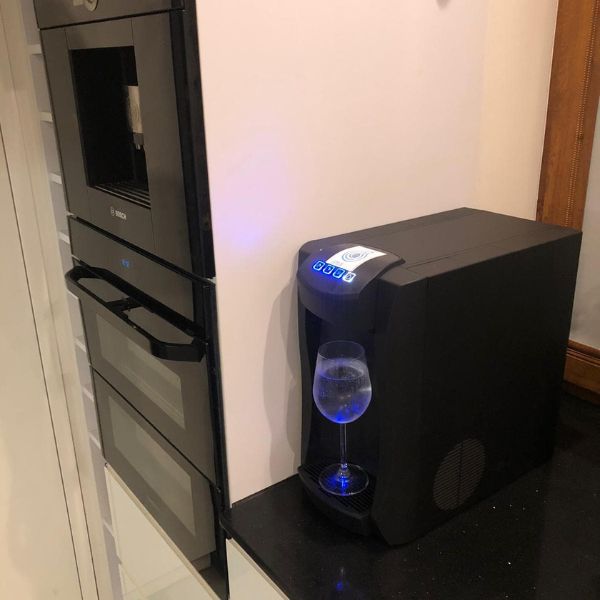 Dystrybutor wody pitnej Zdrojownia PICCOLA 15, woda chłodzona