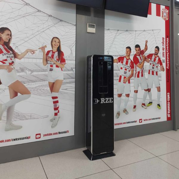 Dystrybutor wody pitnej Zdrojownia FLAT FIZZ, przycisk, czarny, woda gazowana, chłodzona