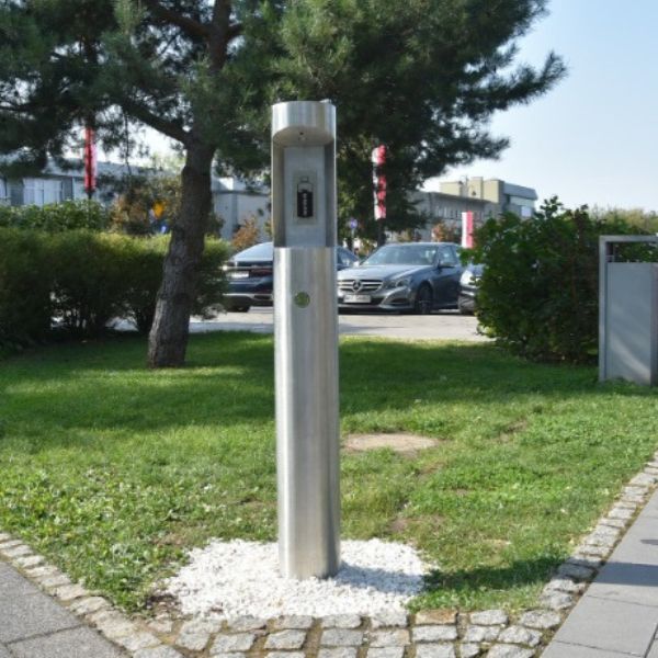 Zdrój wody pitnej Zdrojownia M-OBF, przycisk