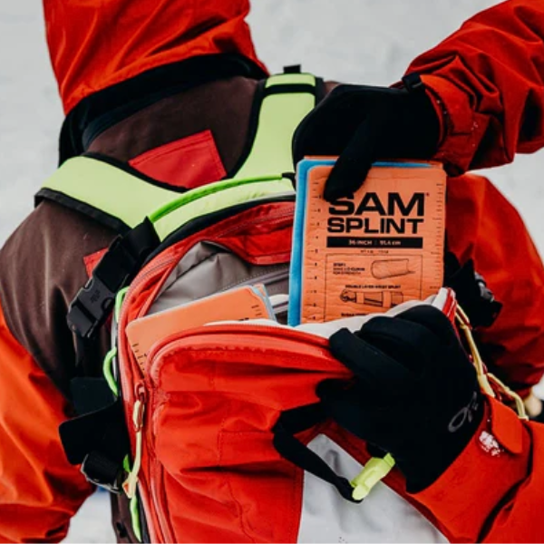 Szyna uniwersalna unieruchamiająca nadgarstka, 22,5*11 cm, pomarańczowy/niebieski