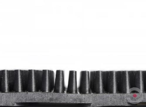 Mata wejściowa Notrax, 346 Sani-Trax, dezynfekcyjna, 61 cm x 81 cm, czarny