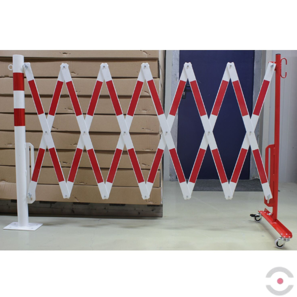 Bariera nożycowa, dł. 4000 mm, słupek śr. 60 mm, kółka, czerwony/biały