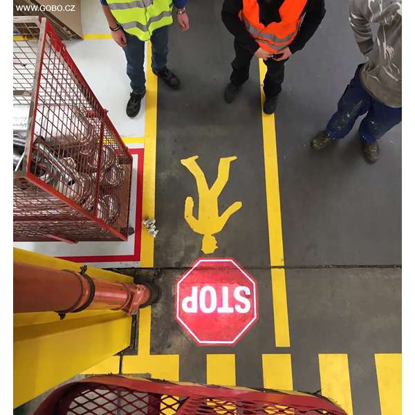 Projektor przemysłowy LED GOBO, 50W, optyka 18°, wewnętrzny, obrotowy, IP20