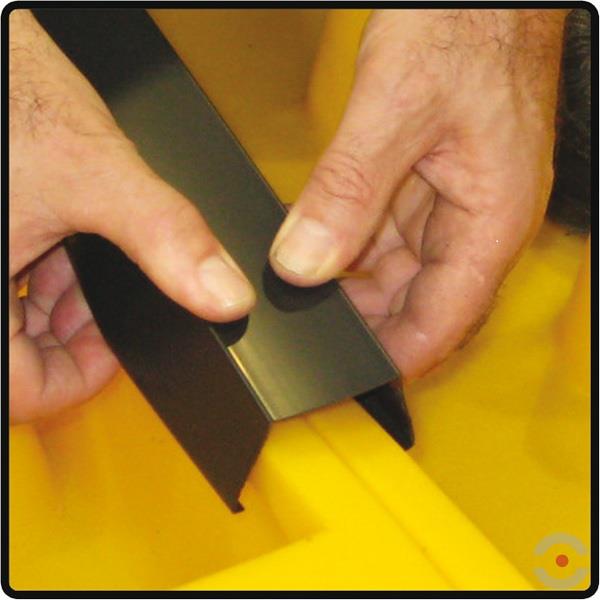 Profil zabezpieczający Topserw, krótki, do platform roboczych LOW