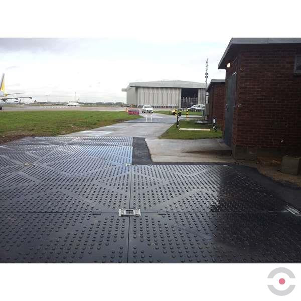 Płyta drogowa TuffTrak ST – mata jezdna dla dużych obciążeń do 200 t, 2500*3000*38 mm