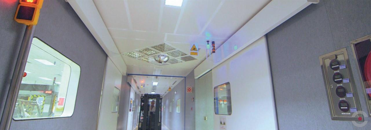 Kontrola ruchu pieszych i pojazdów (TCS)