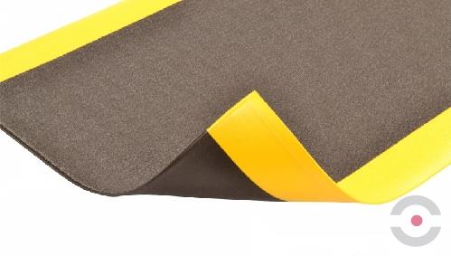 Mata antystatyczna Notrax, 825 Cushion Stat, ergonomiczna, winylowa, 91 cm x 150 cm, obszar suchy, czarno/żółty