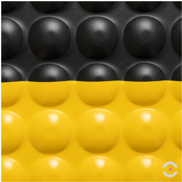 Mata ergonomiczna Notrax, 782 Sky Trax, laminowana, 91 cm x 3 m, obszar suchy, czarny/żółty