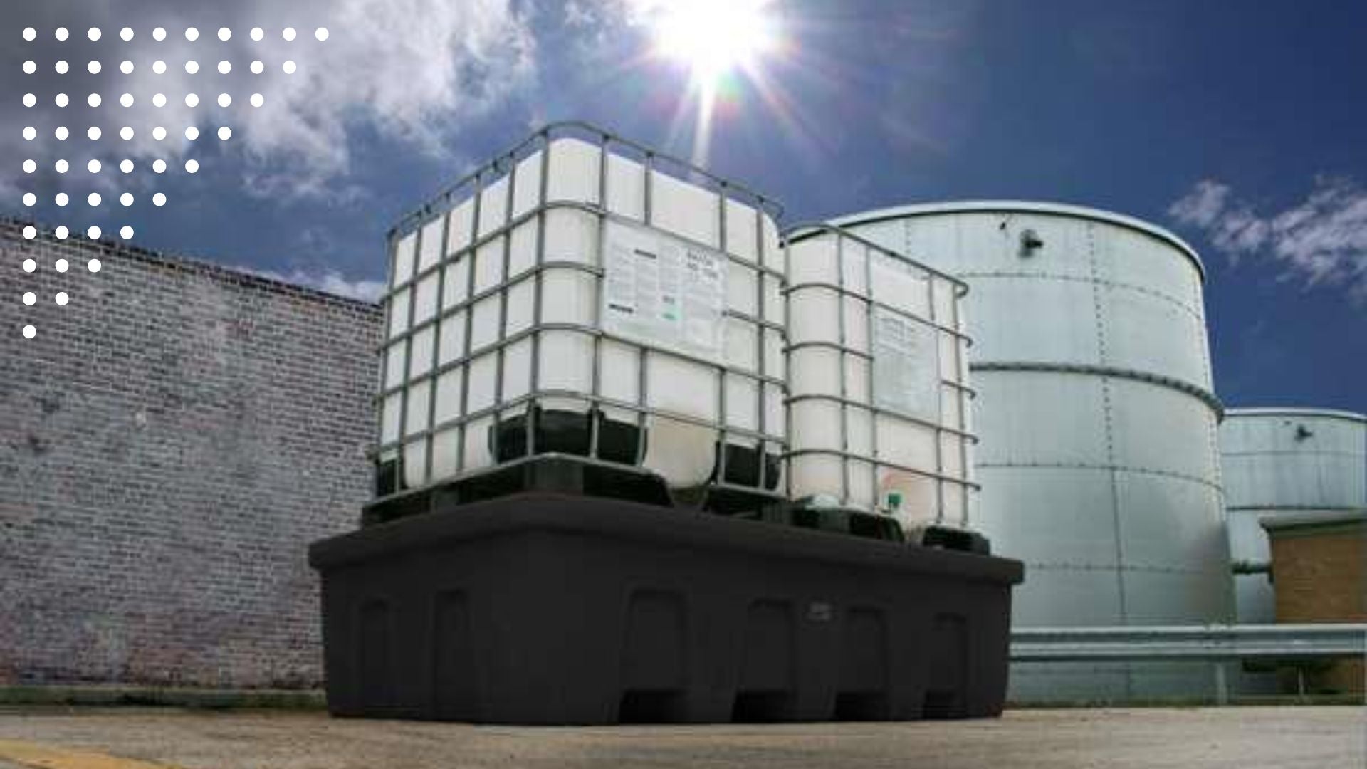 Kompleksowe porównanie wanien wychwytowych stalowych malowanych, ocynkowanych i polietylenowych