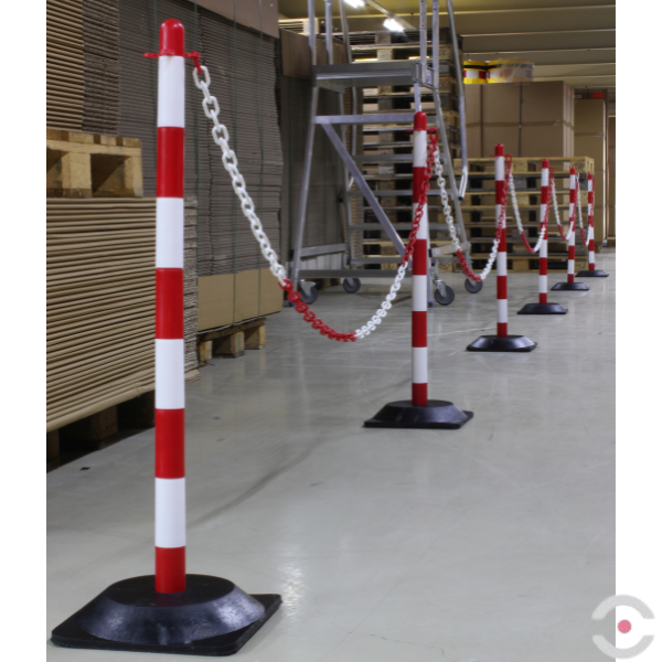 Zestaw 6 słupków, okrągłe, śr. 40 mm, łańcuch 10 m, 6*podstawa, polietylen, biały/czerwony