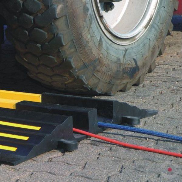 Osłona kabli i przewodów, otwarta S*D 300*830, czarny