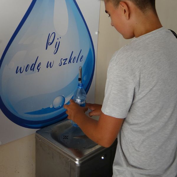 Dystrybutor wody pitnej Zdrojownia PANTAREI, z odpływem
