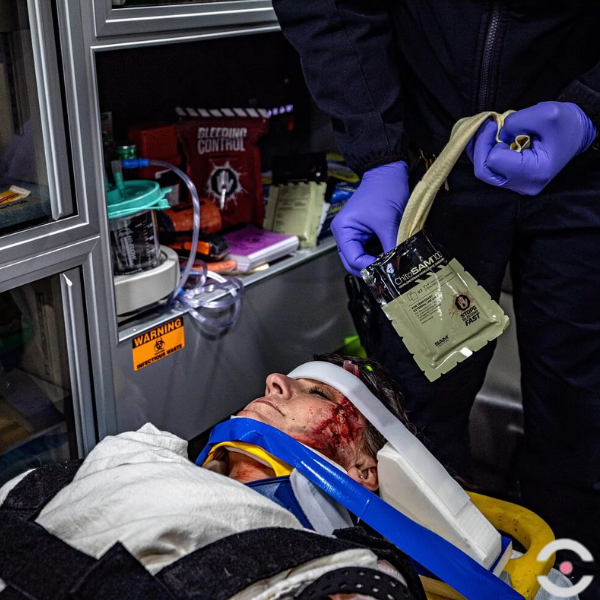 ChitoSam ze środkiem hemostatycznym w formie opatrunku 10*10 cm