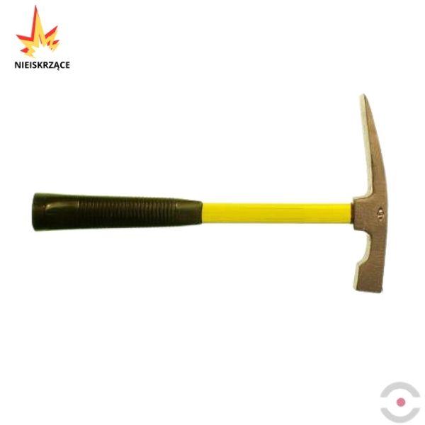 Młotek murarski 680 g