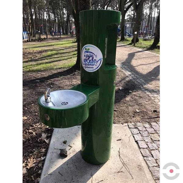 Stacja wody pitnej zewnętrzna, przycisk uruchamiający, satynowa, GYM
